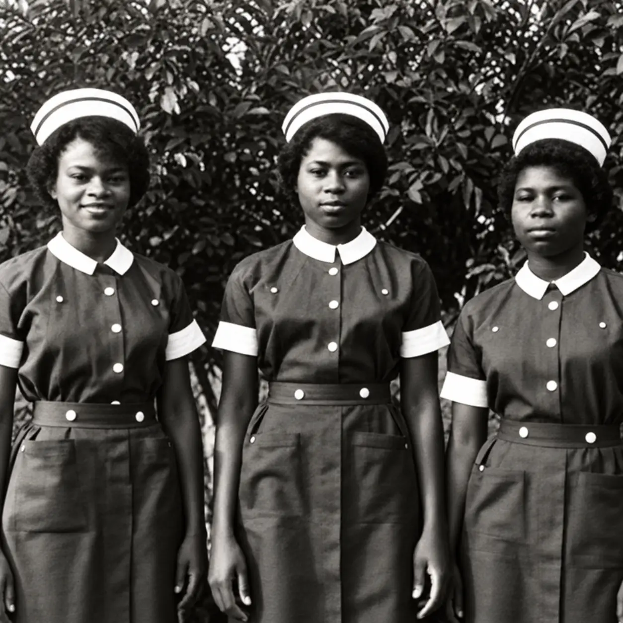 Grace Bakpa, centre, with fellow student nurses in Ibadan, 1962